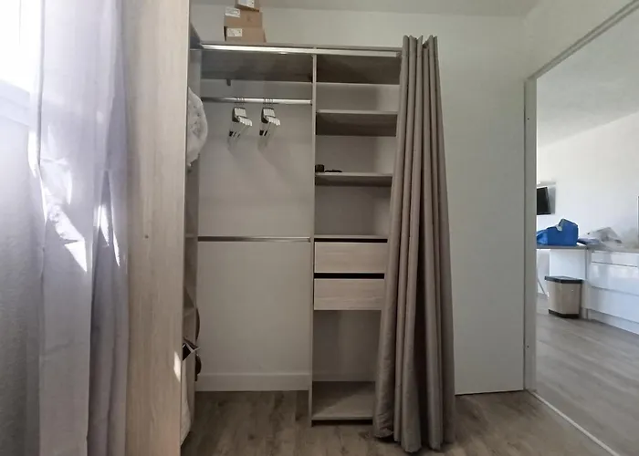 Naturiste Cap D'agde Natura 113 *